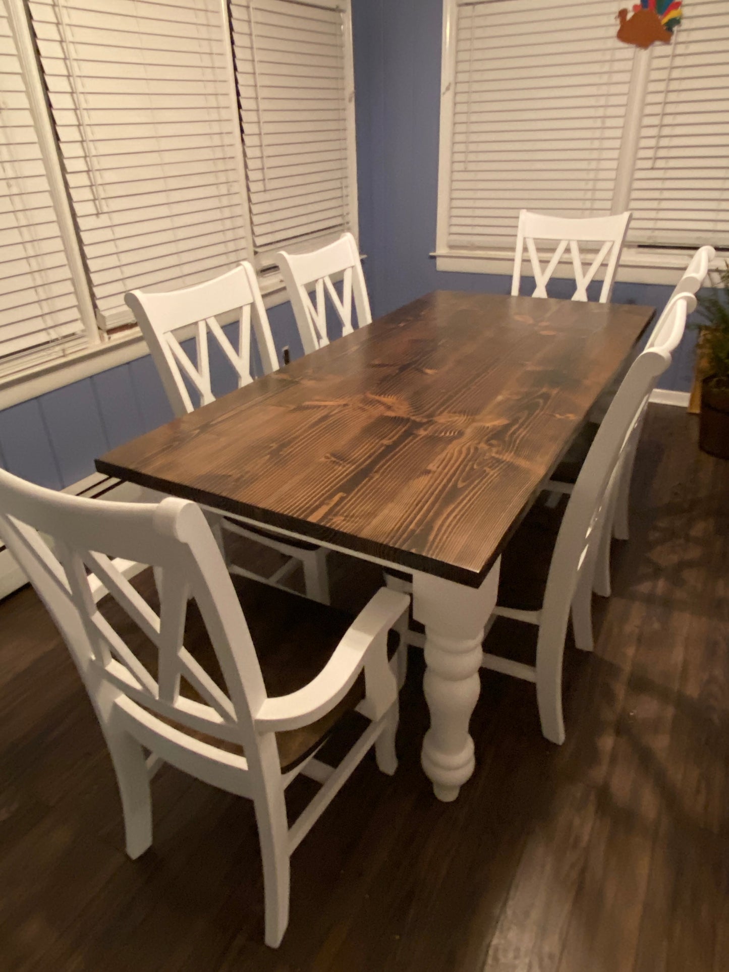 farmhouse turned leg table