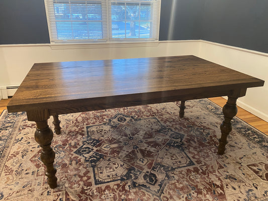 Bellvale Modern Turned Leg Table