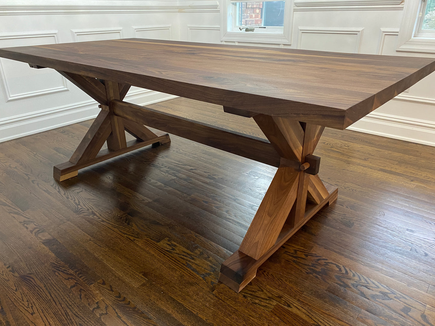 Manor Trestle Table