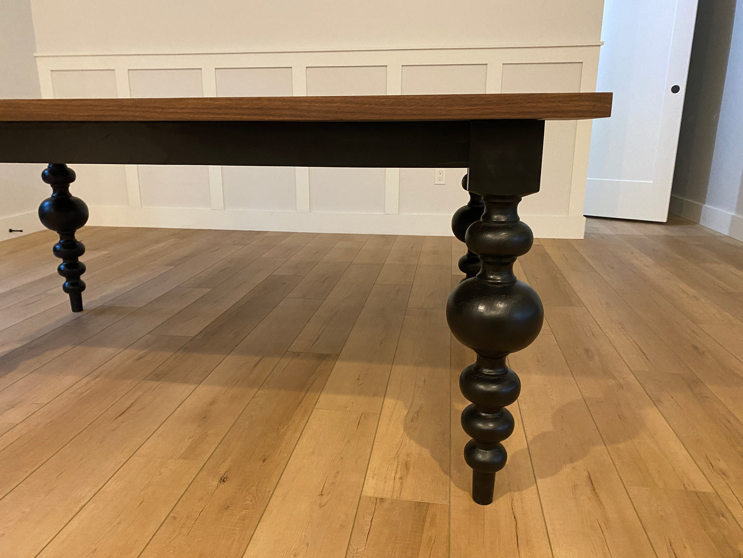 Stonetown Turned Leg Table