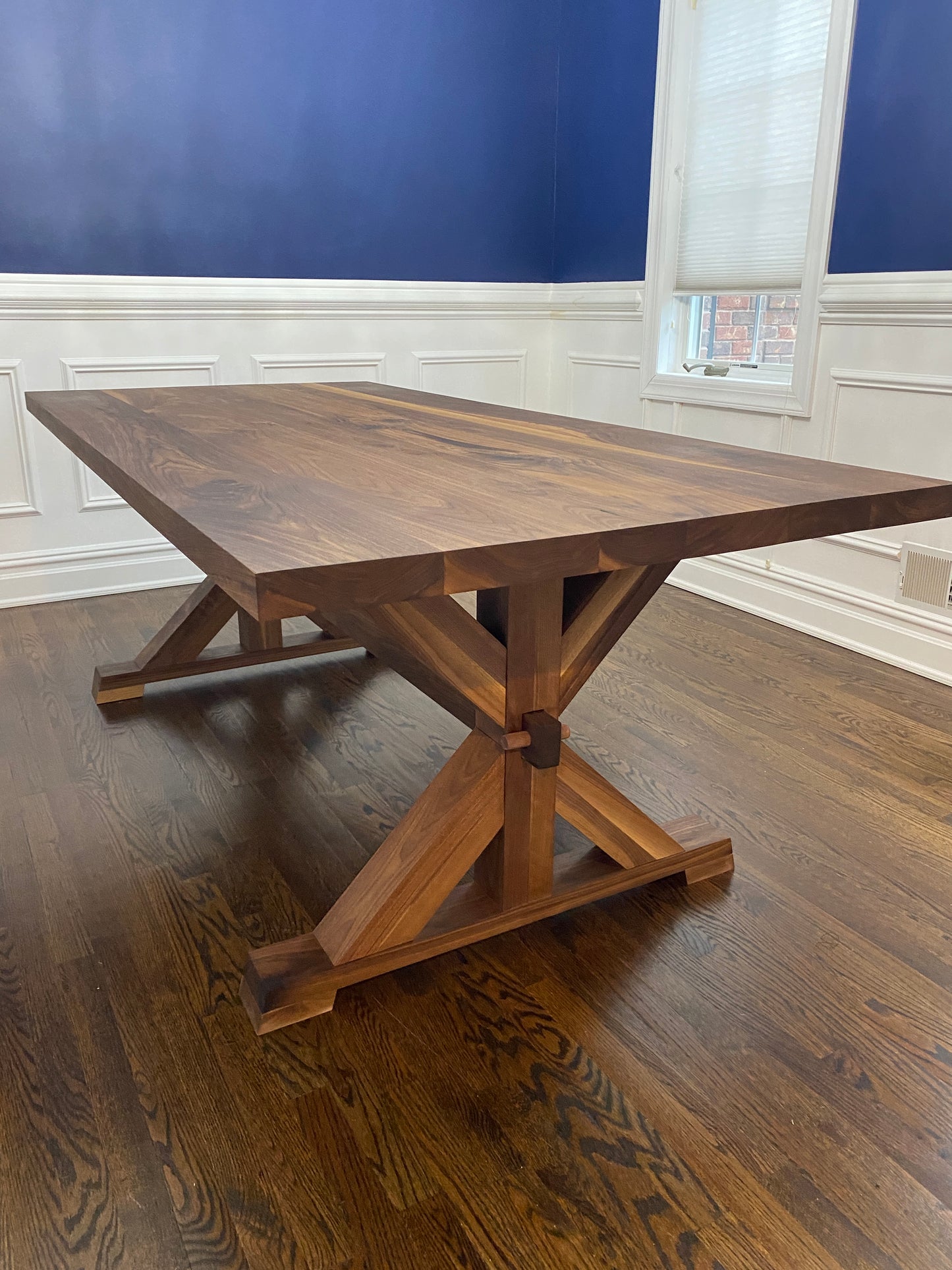 Manor Trestle Table