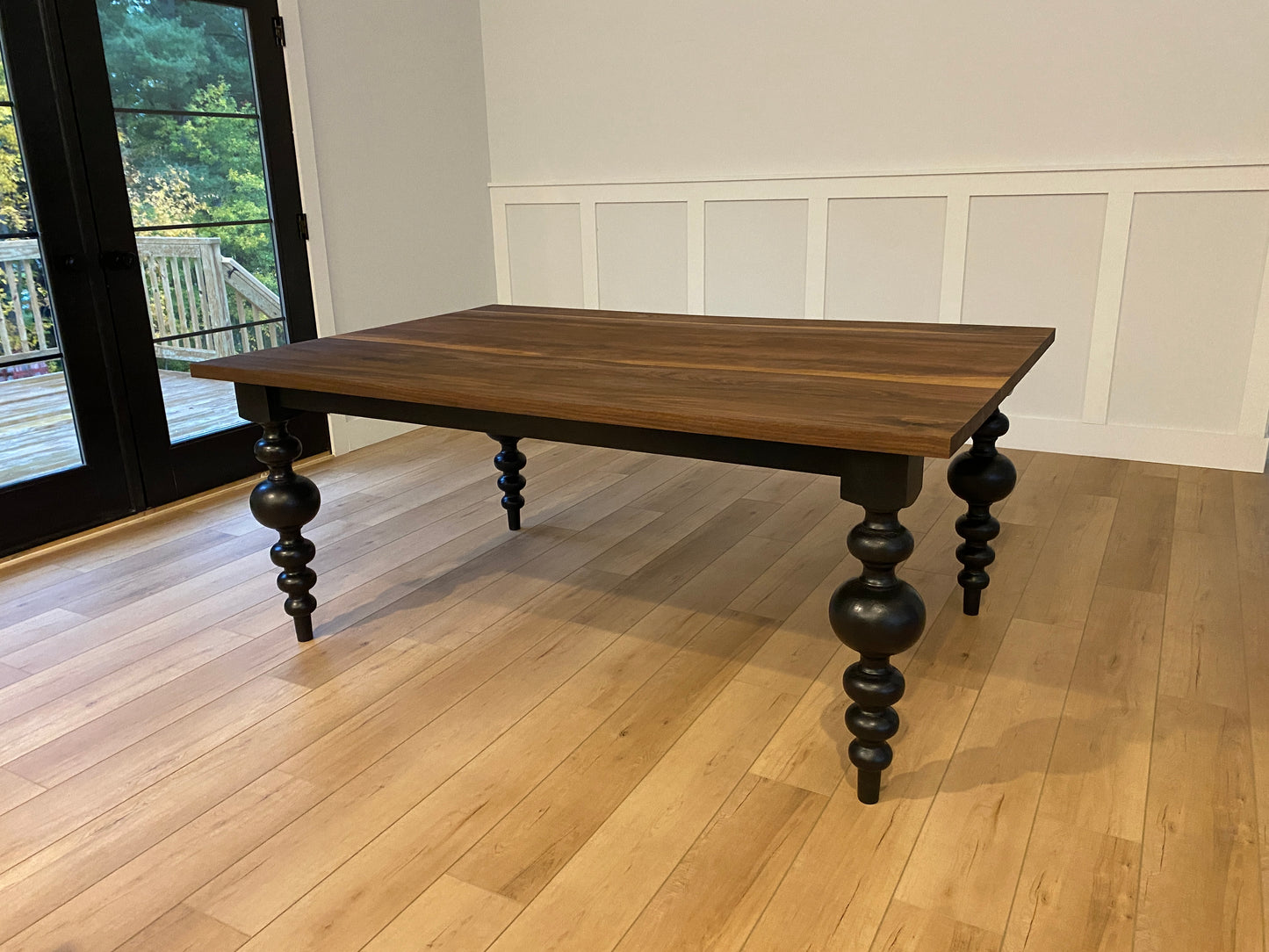 Stonetown Turned Leg Table