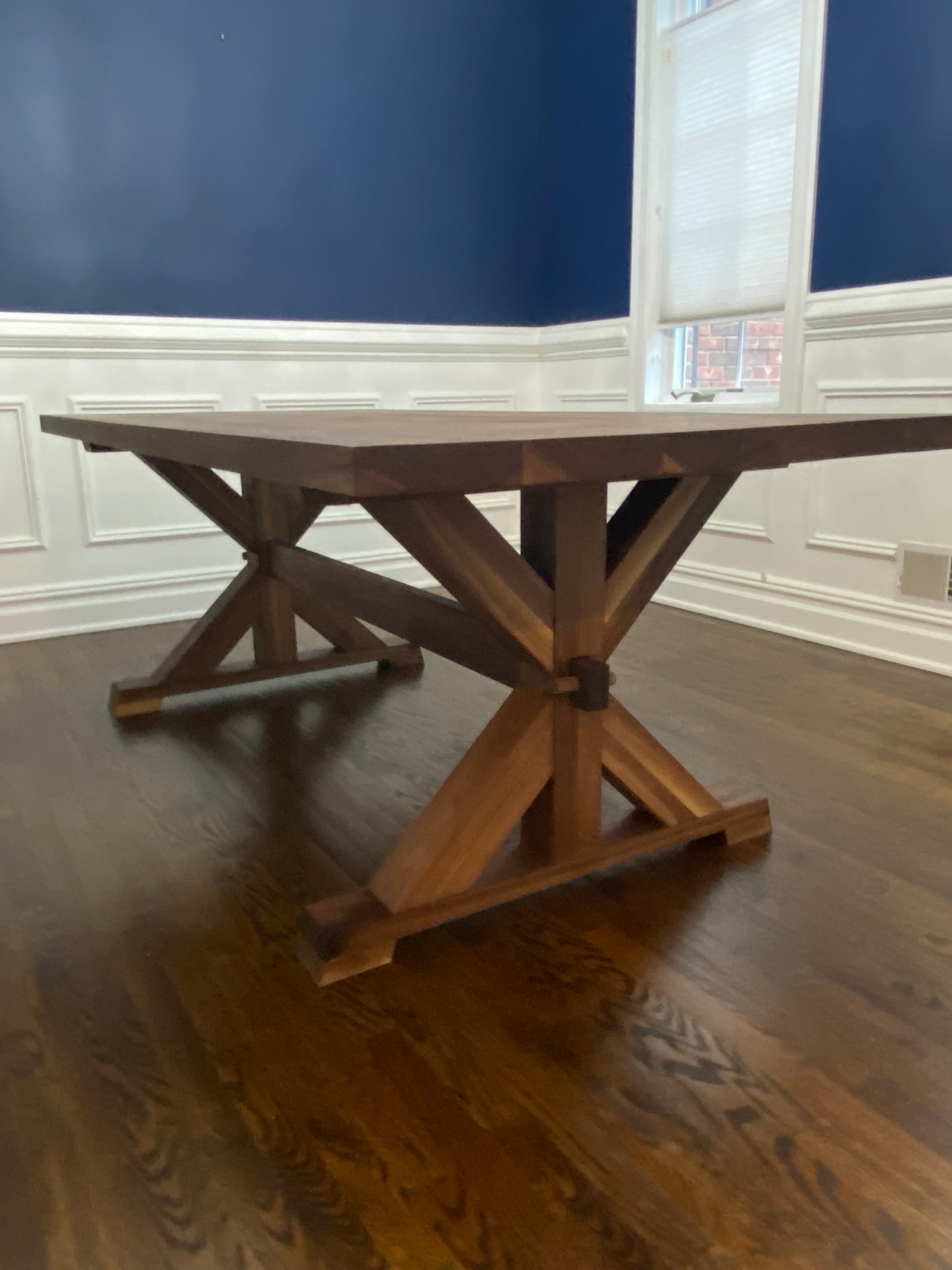Manor Trestle Table